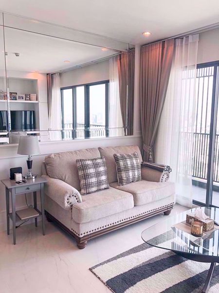 รูปภาพ 3 bed Condo in C Ekkamai Khlong Tan Nuea Sub District C06281