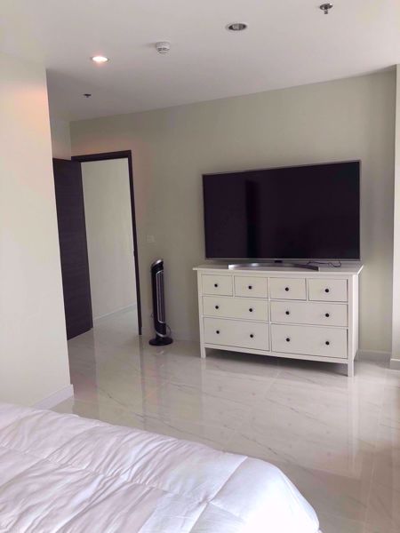 รูปภาพ 3 bed Condo in C Ekkamai Khlong Tan Nuea Sub District C06281