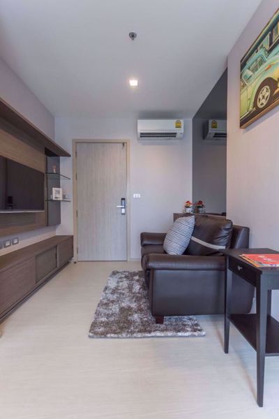 Picture of 1 bed Condo in Rhythm Sukhumvit 36-38 Phra Khanong Sub District C06330