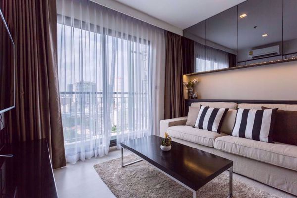 Picture of 1 bed Condo in Rhythm Sukhumvit 36-38 Phra Khanong Sub District C06333