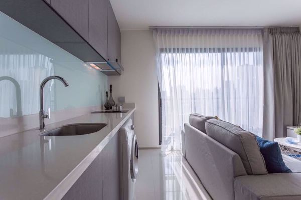 รูปภาพ 1 bed Condo in Rhythm Sukhumvit 36-38 Phra Khanong Sub District C06334