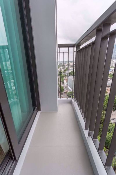 Picture of 1 bed Condo in Rhythm Sukhumvit 36-38 Phra Khanong Sub District C06337