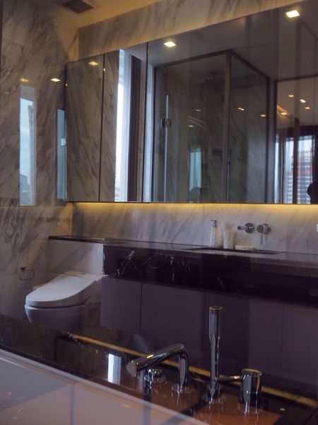 Picture of 1 bed Condo in Saladaeng One Silom Sub District C06360