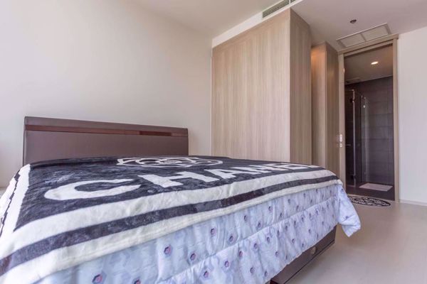 Picture of 2 bed Condo in Noble Ploenchit Lumphini Sub District C06364