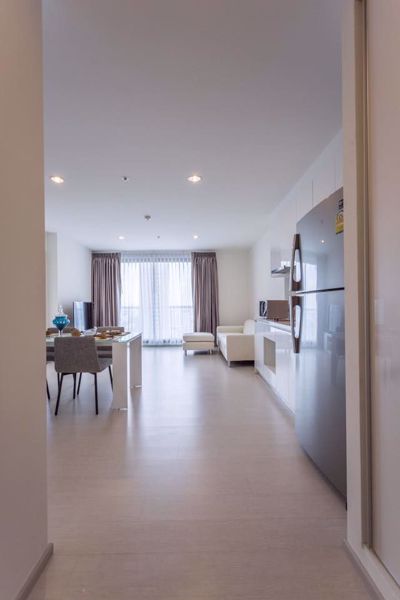 รูปภาพ 2 bed Condo in Rhythm Sukhumvit 42 Phra Khanong Sub District C06366