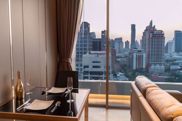 Picture of 1 bed Condo in Saladaeng One Silom Sub District C06369