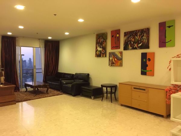 รูปภาพ 3 bed Condo in Nusasiri Grand Khlongtoei District C06401