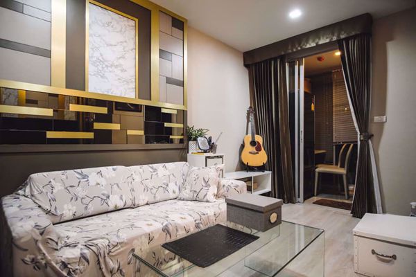 Picture of 1 bed Condo in Metro Luxe Rama 4 Phra Khanong Sub District C06488