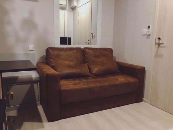 Picture of 1 bed Condo in Life Asoke Huai Khwang District C06491