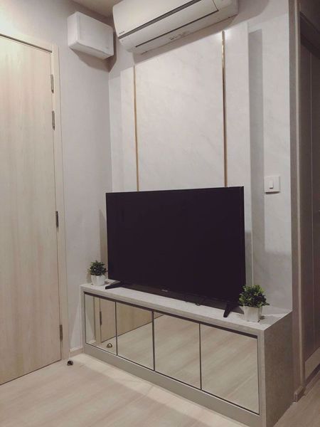 Picture of 1 bed Condo in Life Asoke Huai Khwang District C06491