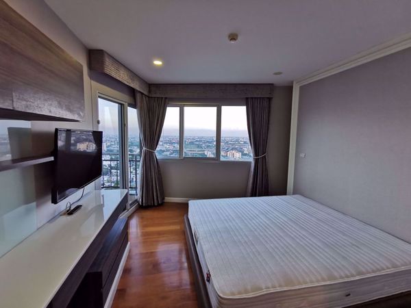 Picture of 2 bed Condo in Supalai Park Ekkamai-Thonglor Bangkapi Sub District C06512