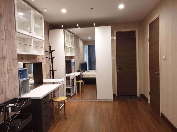 รูปภาพ 1 bed Condo in Supalai Prima Riva Chong Nonsi Sub District C06518