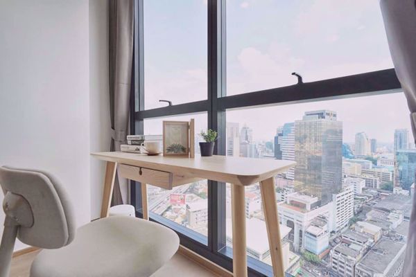 รูปภาพ 1 bed Condo in Ashton Chula - Silom Mahaphruettharam Sub District C06542