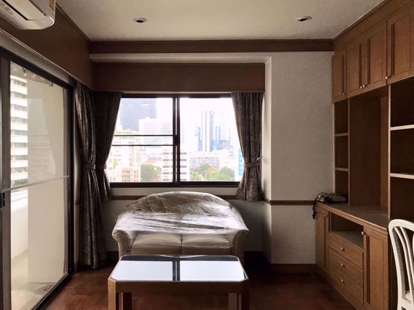 รูปภาพ 1 bed Condo in Saranjai Mansion Khlongtoei District C06558