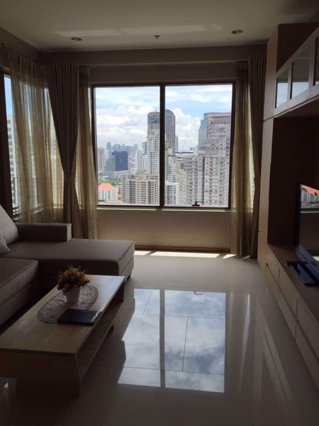 Picture of 2 bed Condo in The Emporio Place Khlongtan Sub District C06596