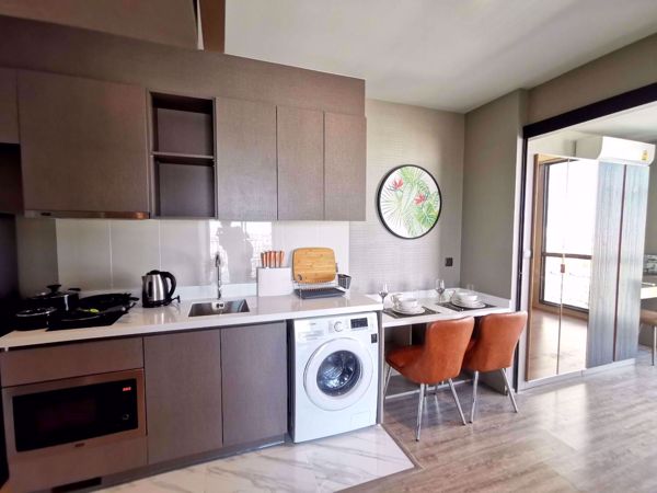 รูปภาพ 1 bed Condo in RHYTHM Ekkamai Watthana District C06606