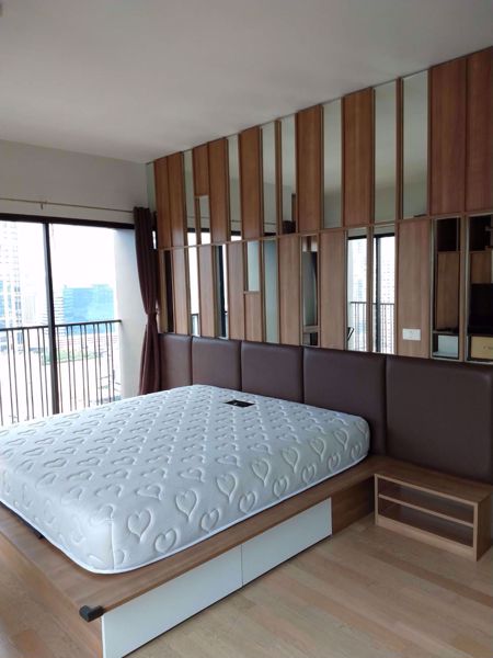 Picture of 1 bed Condo in Noble Refine Khlongtoei District C06651