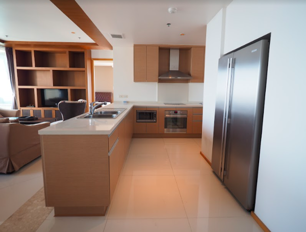 รูปภาพ 3 bed Condo in The Empire Place Yan Nawa Sub District C06671