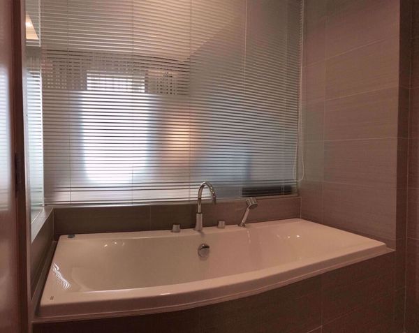 Picture of 2 bed Condo in Siri at Sukhumvit Phra Khanong Sub District C06693