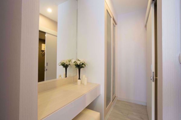 รูปภาพ 1 bed Condo in Movenpick Residences Ekkamai Bangkok Khlong Tan Nuea Sub District C06727