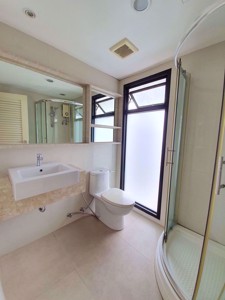 Picture of 2 bed Condo in Royal Navin Tower Yan Nawa District C06735