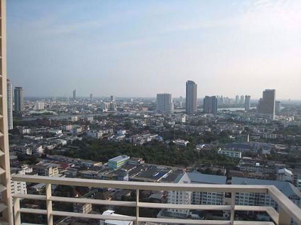 Picture of 2 bed Condo in Villa Sathorn Khlong Ton Sai Sub District C06744