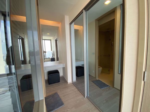 Picture of 1 bed Condo in The ESSE Asoke Khlong Toei Nuea Sub District C06751