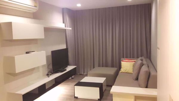 รูปภาพ 1 ห้องนอน Condo ในโครงการ The Room Sukhumvit 40 Phra Khanong Sub District C06758