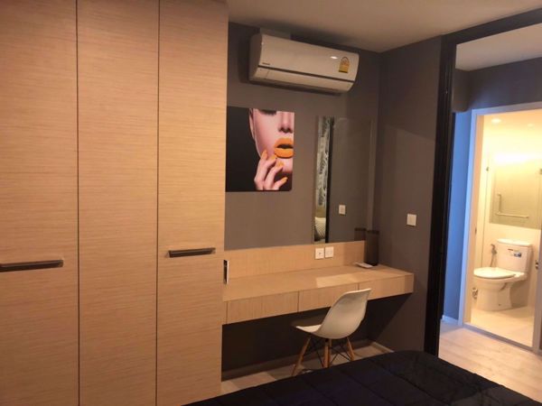 Picture of 1 bed Condo in Life Asoke Huai Khwang District C06810