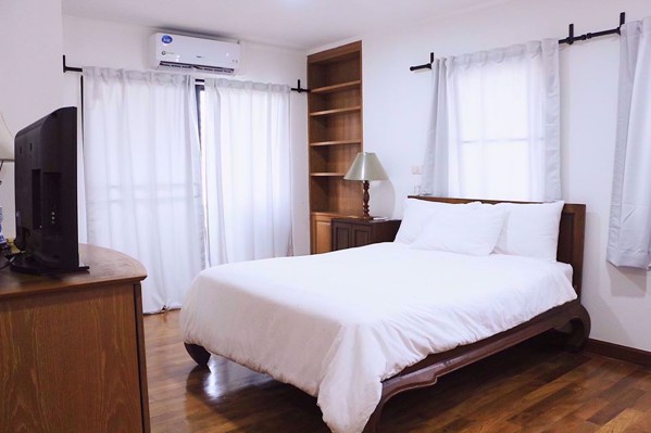 Picture of 1 bed Condo in Saladaeng Executive Bang Rak District C06837