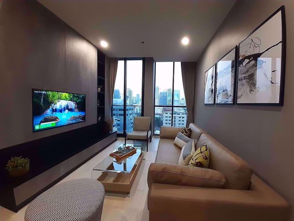 Picture of 2 bed Condo in Noble Ploenchit Lumphini Sub District C06841