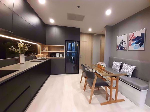 Picture of 2 bed Condo in Noble Ploenchit Lumphini Sub District C06841