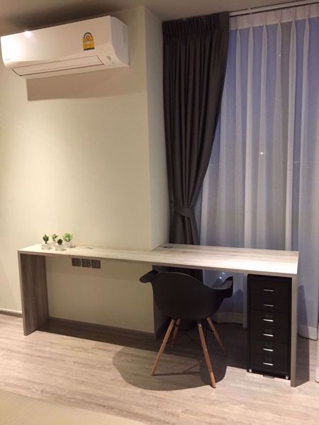 รูปภาพ 2 bed Condo in RHYTHM Ekkamai Watthana District C06874