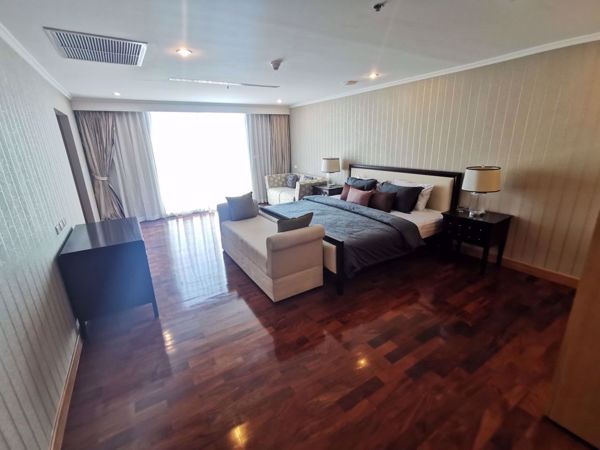 Picture of 3 bed Condo in Grand 39 Tower Khlong Tan Nuea Sub District C06892