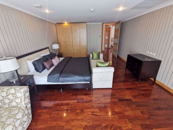 Picture of 3 bed Condo in Grand 39 Tower Khlong Tan Nuea Sub District C06892