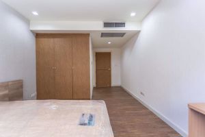 Picture of 3 bed Condo in Royal Castle Watthana District C06900