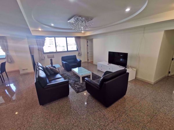 รูปภาพ 3 bed Condo in Royal Castle Watthana District C06918