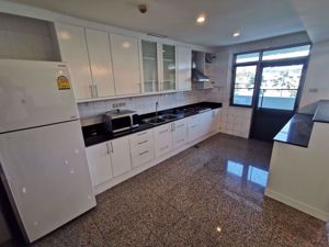 Picture of 3 bed Condo in Royal Castle Watthana District C06918