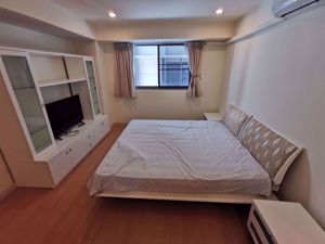 Picture of 3 bed Condo in Royal Castle Watthana District C06918