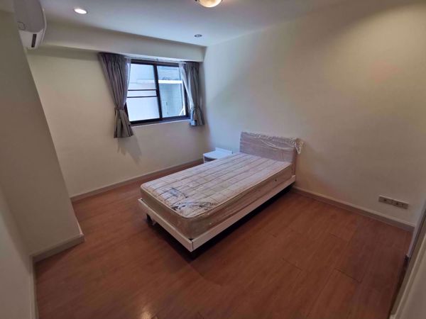 รูปภาพ 3 bed Condo in Royal Castle Watthana District C06918