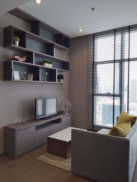 รูปภาพ 1 bed Condo in The Diplomat Sathorn Silom Sub District C06952