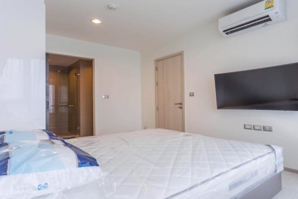 รูปภาพ 2 bed Condo in Rhythm Sukhumvit 42 Phra Khanong Sub District C06956