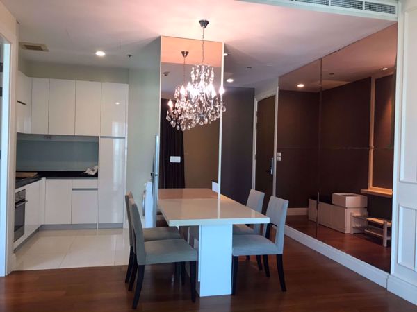 รูปภาพ 2 bed Condo in Bright Sukhumvit 24 Khlongtan Sub District C06947