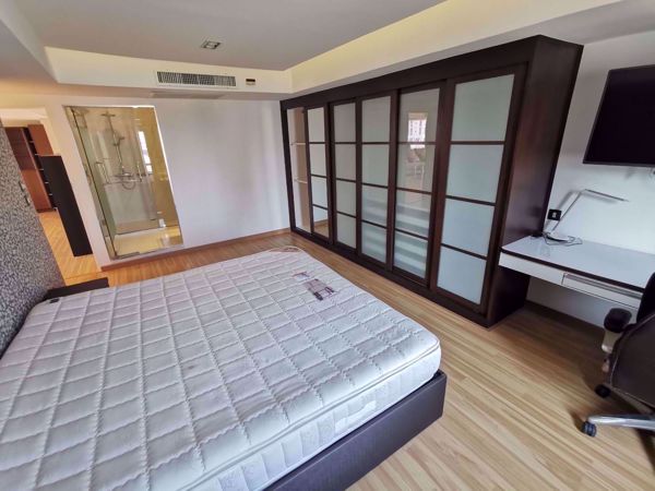 Picture of 3 bed Condo in Royal Castle Watthana District C06977