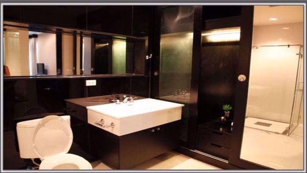 รูปภาพ 1 bed Condo in The Address Chidlom Lumphini Sub District C07033