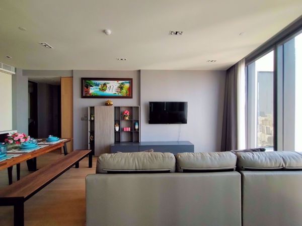 รูปภาพ 2 bed Condo in BEATNIQ Sukhumvit 32 Khlongtan Sub District C07052