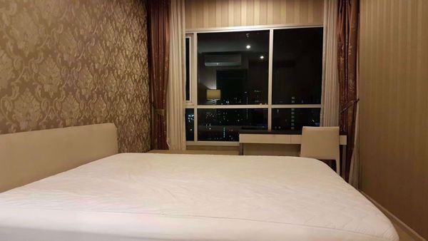 รูปภาพ 2 bed Condo in Life Ratchadapisek Huai Khwang District C07101