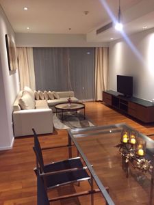 Picture of 2 bed Condo in The Lakes Khlongtoei Sub District C07114