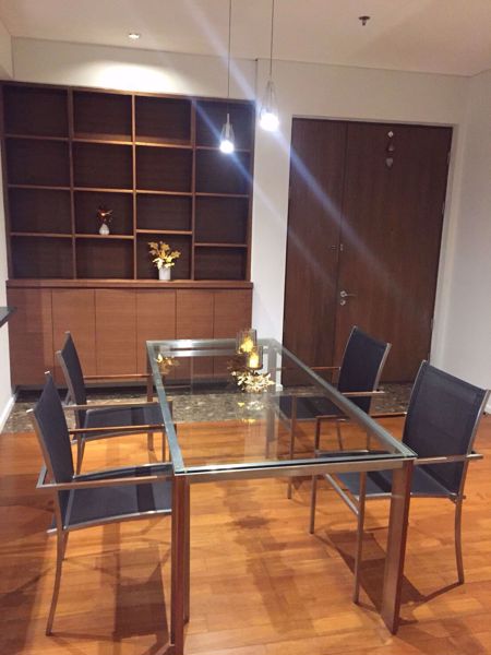 Picture of 2 bed Condo in The Lakes Khlongtoei Sub District C07114