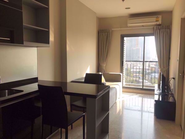 Picture of 1 bed Condo in The Crest Sukhumvit 34 Khlongtan Sub District C07121